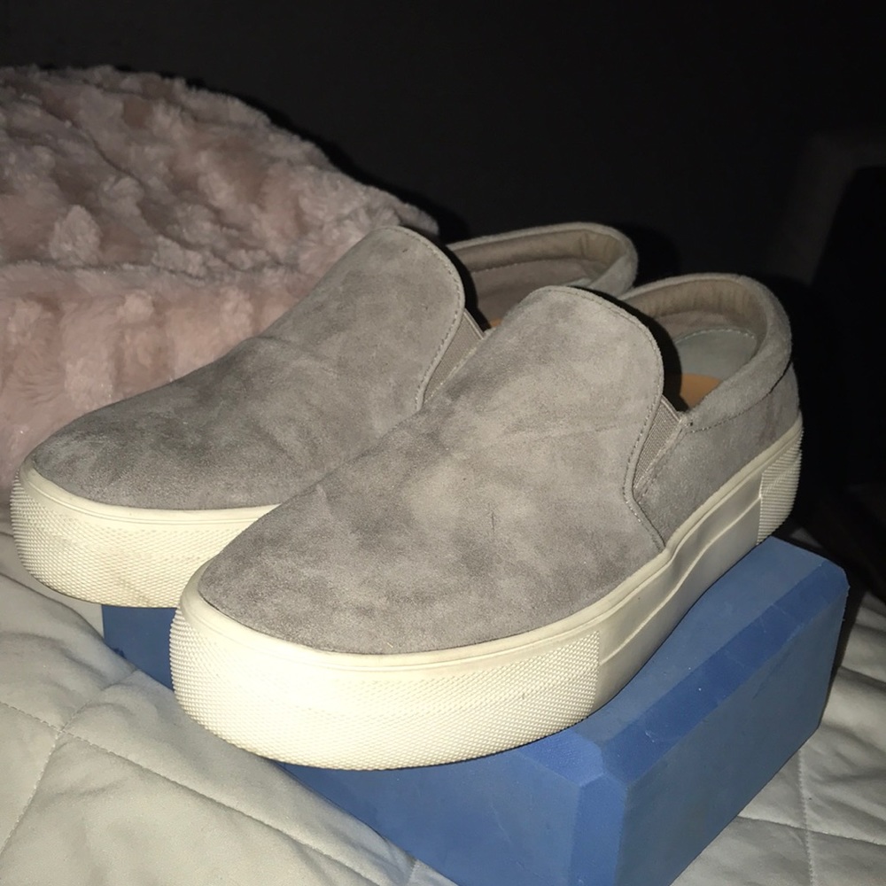Steve Madden Grey Velvet Slip-Ons!